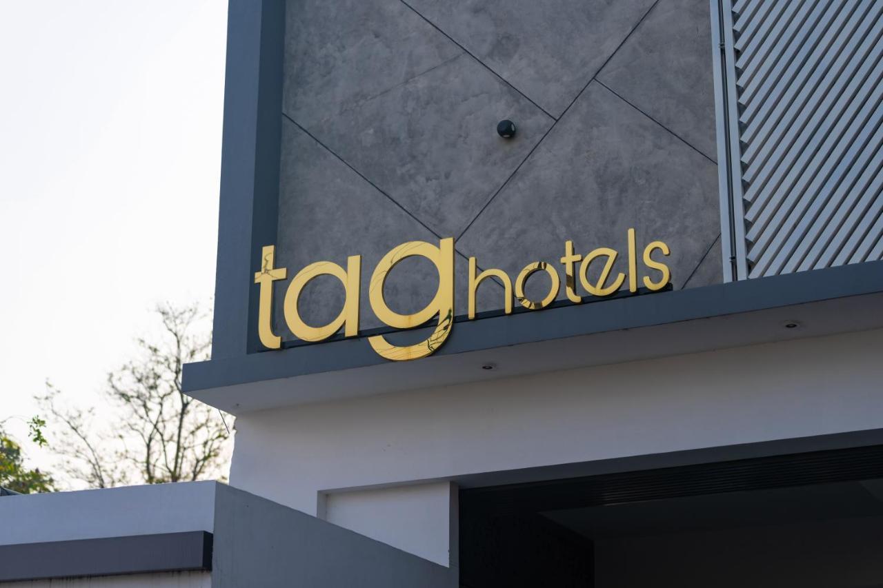 Tag Hotels Irugur ภายนอก รูปภาพ